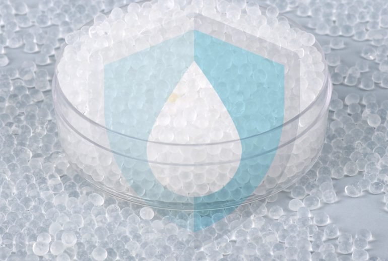 TRUGUARD Silpack silica gel desiccant showing moisture absorption capacity